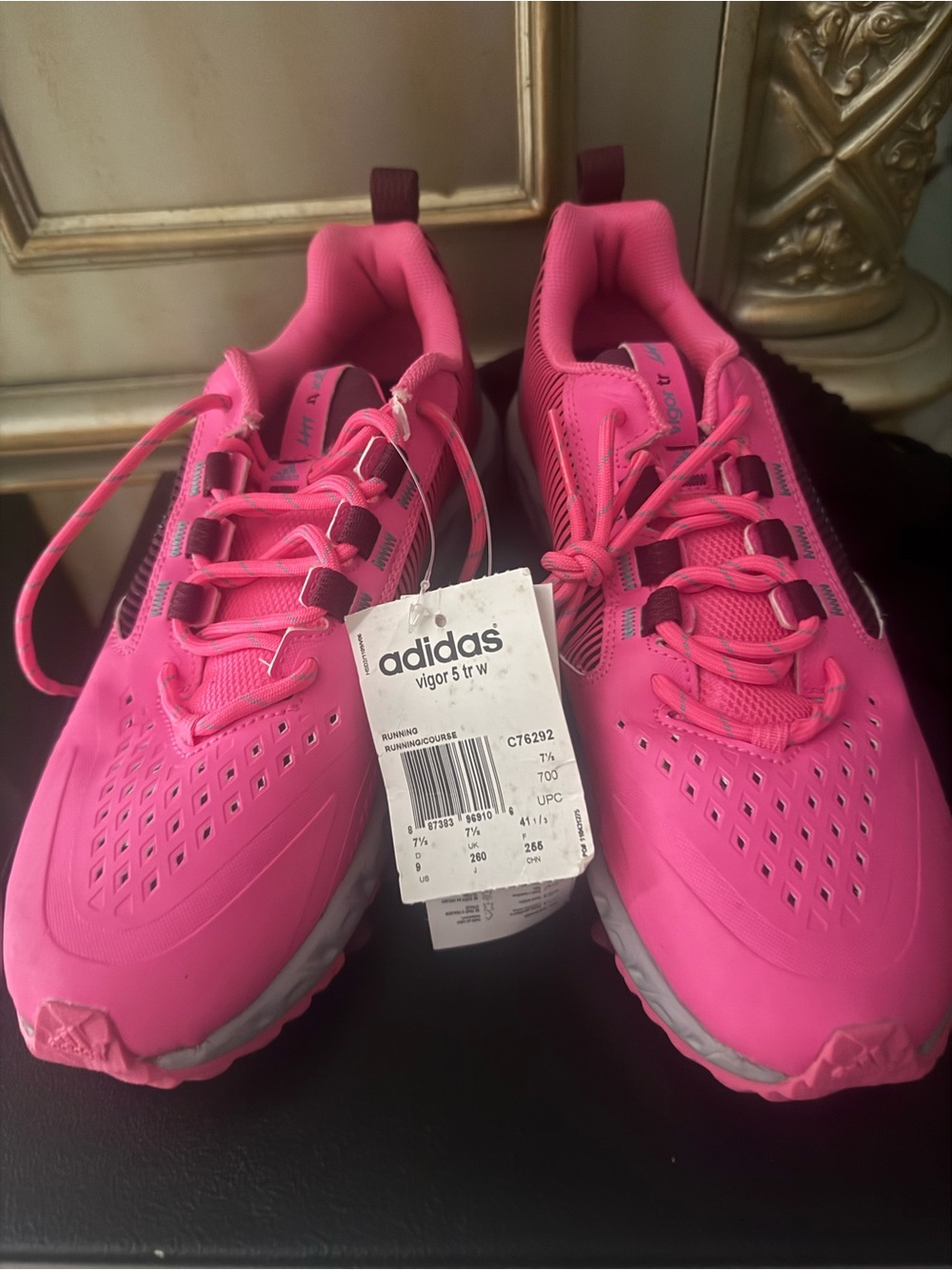 adidas Vigor TR Pink Low Top Trail Running Shoes Lace Up Mesh Athletic Women 9